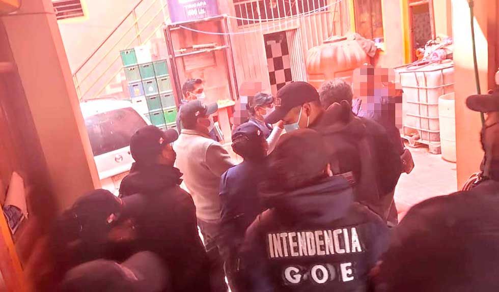 Caen administradores de  un burdel vinculados a la  corrupción de menores      