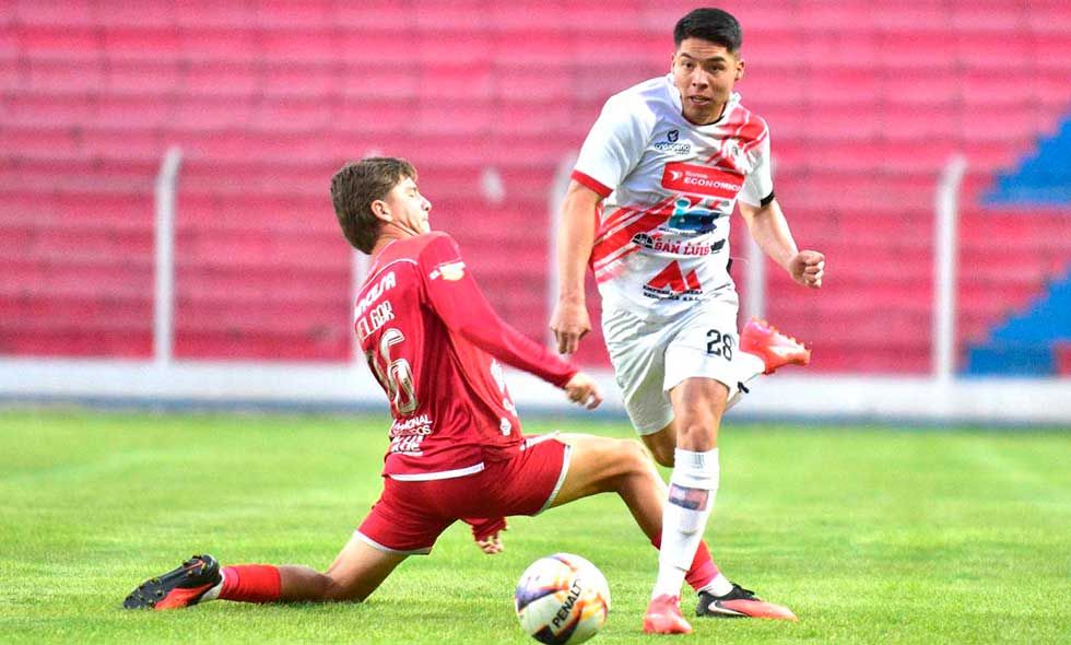 Nacional gana y vuelve a la riña por un cupo internacional