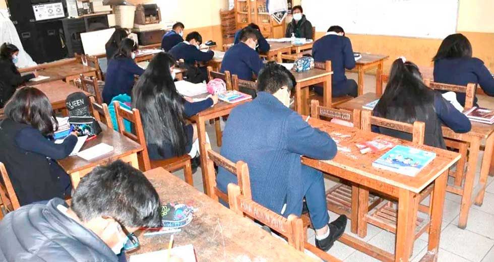 Aplicarán calendario regionalizado para el cierre del año escolar