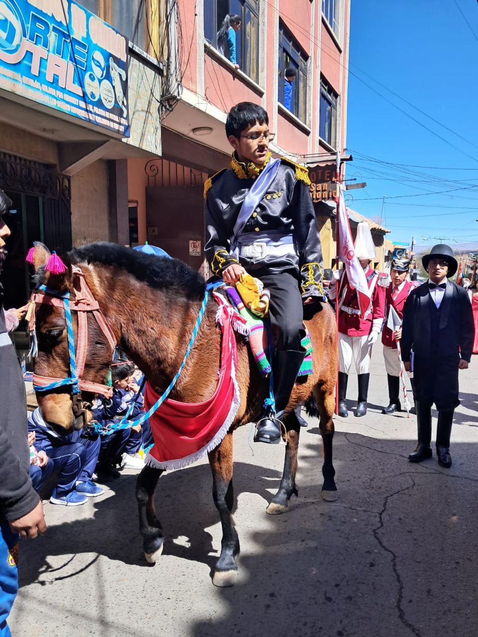 Desfile de presidentes por el Bicentenario de Bolivia en Potosí