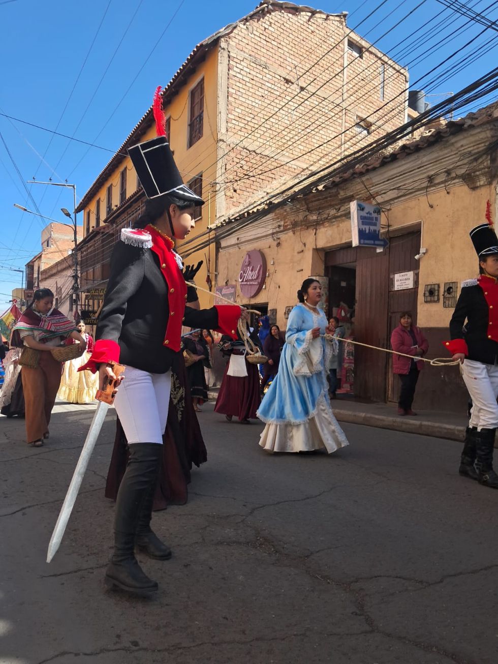 Desfile de presidentes por el Bicentenario de Bolivia en Potosí