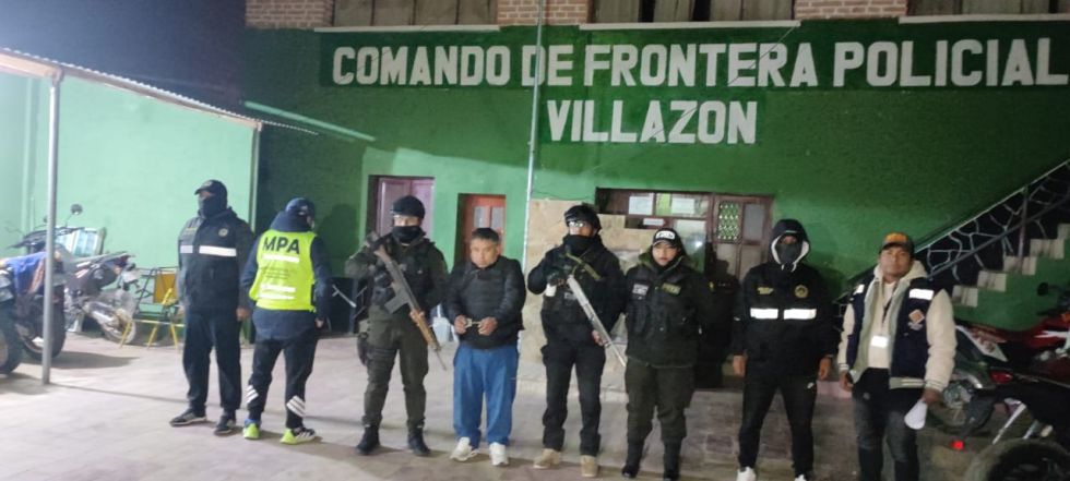 Fotos exclusivas: Detuvieron en Villazón a peruano acusado de triple asesinato en Argentina